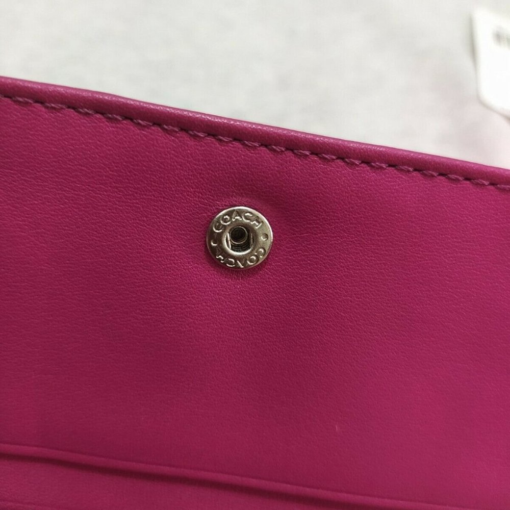 Coach Signature Card Case - Picture 11 of 12